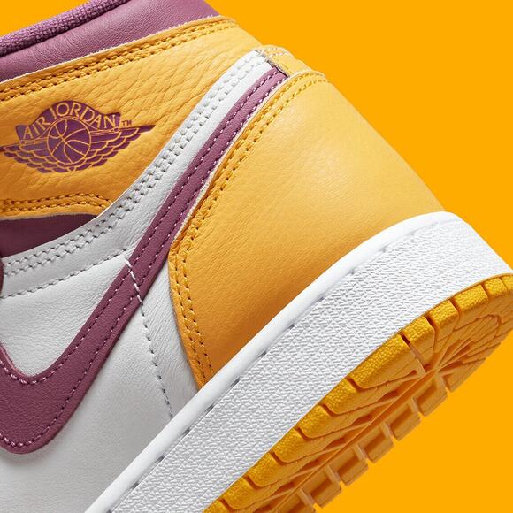 Air Jordan 1 High OG Brotherhood Gold Light Bordeaux 555088 706 - SIZE 12 MENS - Picture 4 of 12